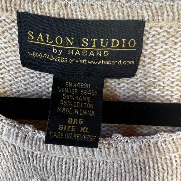 Embroidered Salon Studio by Haband XL - Picture 3 of 9